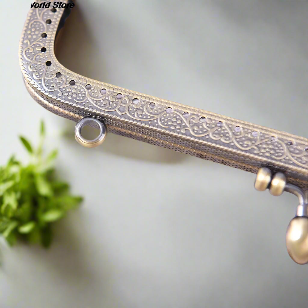 DIY Chic Clasp Lock for Purse and Wallet